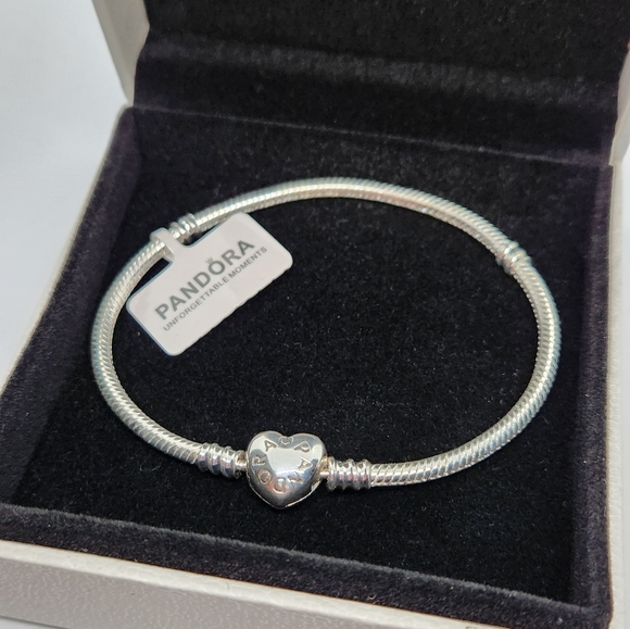 Pandora Moments Sparkling Heart Crown Claps Snake Chain Bracelet Size 7.9 inches - Picture 8 of 9